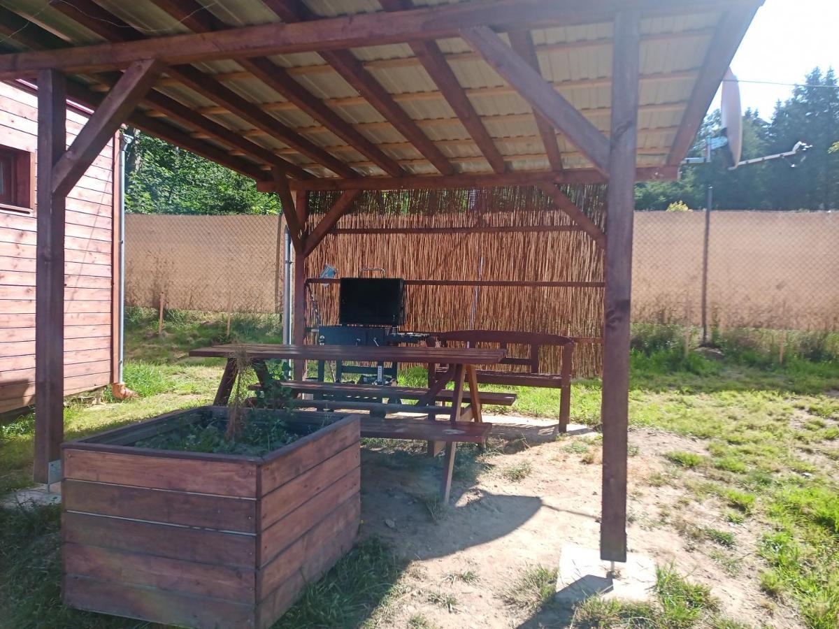 Fox House Tisá / Rájec Exterior foto